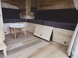 Romantic Woodland Chalet