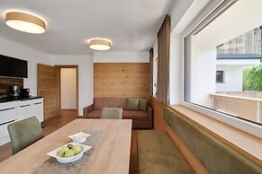 Attractive Flat With Beautiful Views