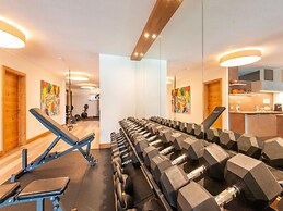 Attractive Flat With Beautiful Views