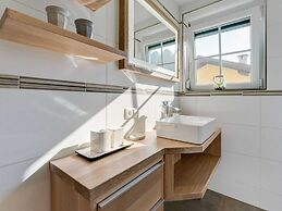 Holiday Home Near Lake