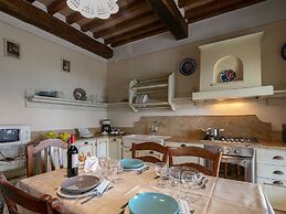 Country Charm Near Cortona