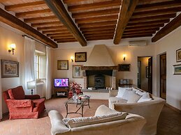 Country Charm Near Cortona