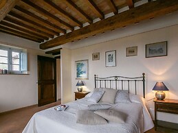 Country Charm Near Cortona