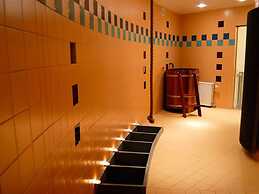 Large Home With Sauna, Ovifat