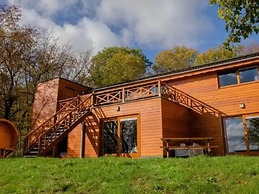 Luxurious Chalet in Beauraing With Sauna