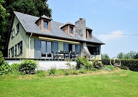 Modern Holiday Home in Flobecq With Garden