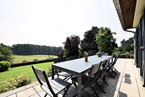 Modern Holiday Home in Flobecq With Garden