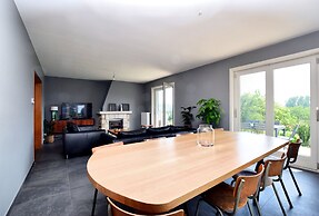 Modern Holiday Home in Flobecq With Garden