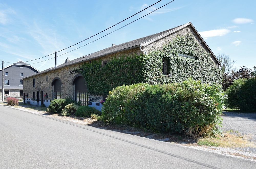 Authentic Holiday Home in Gouvy near Forest