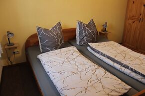 Chicke Ferienwohnung in Struppen