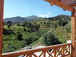 Villa in Agia Galini With Pool Views