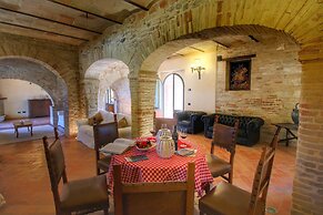 Villa with Private Pool on an Estate near Assisi
