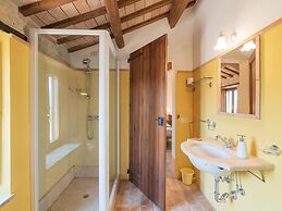 Elegant Stone House w/ Pool