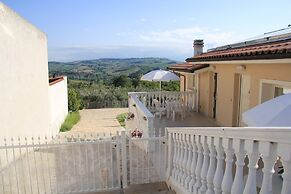 Mansion in Case Alte With Pool & Nature Trails