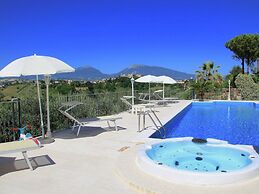 Mansion in Case Alte With Pool & Nature Trails