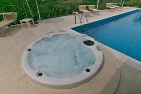 Mansion in Case Alte With Pool & Nature Trails
