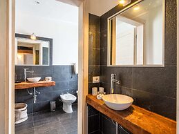 Tranquil Farmhouse in Sestino