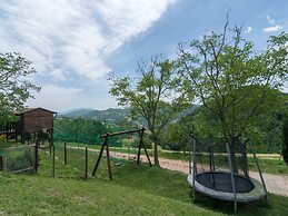 Tranquil Farmhouse in Sestino