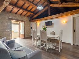 Tranquil Farmhouse in Sestino