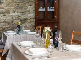 Tranquil Farmhouse in Sestino