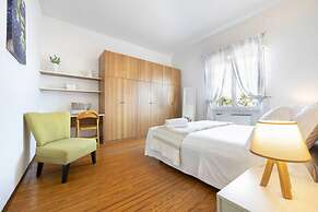Apartment in Oggebbio With Sea View Terrace