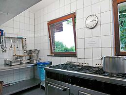 Group Cottage in Jalhay, Spa