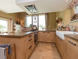 Bertrix Charming 2-bedroom Holiday Home