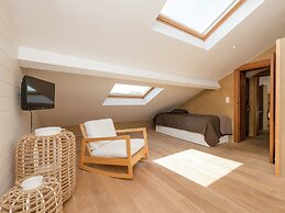 Bertrix Charming 2-bedroom Holiday Home