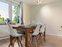 Charming Apartment Near the Forest and River