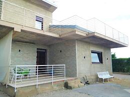 Villa in Nissoria With Private Pool