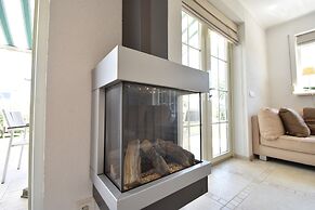 Enticing Holiday Home in Oude With Garden