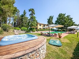 Serene Apartment in Orciatico