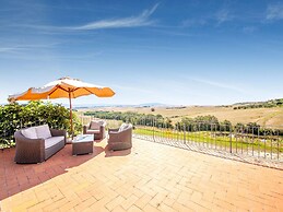 Serene Apartment in Orciatico