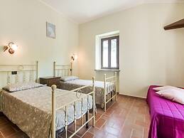 Villa in Tavoleto With Pool