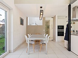 Villa in Kobbegem With Private Garden
