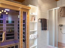 Comfortable Apartment in Kötschach-mauthen With Sauna