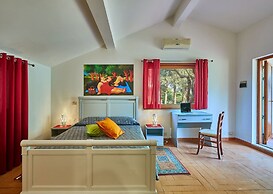 Villa in Pozzallo Near Sandy Beaches