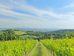 Romantic Countryside Getaway