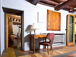 Romantic Countryside Getaway