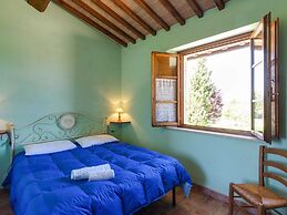 Cozy Stay With Scenic Views