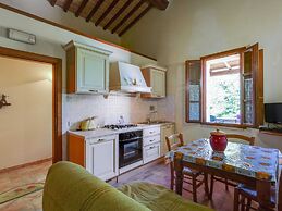 Cozy Stay With Scenic Views