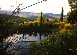 Cozy Stay With Scenic Views