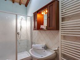 Cozy Stay With Scenic Views