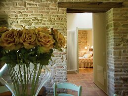 Villa w/ Wine Tours Near Beach