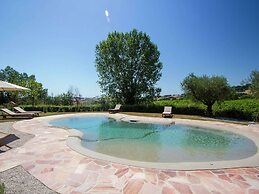 Villa w/ Wine Tours Near Beach