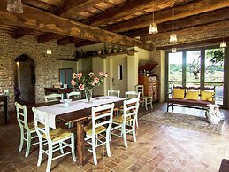 Villa w/ Wine Tours Near Beach