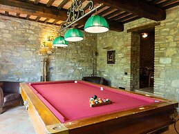 Peaceful Stay in Collazzone Hills