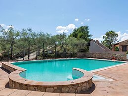 Peaceful Stay in Collazzone Hills