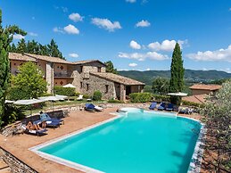Peaceful Stay in Collazzone Hills