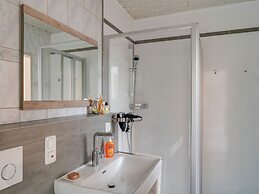 Riverside Apartment in Oed-ohling